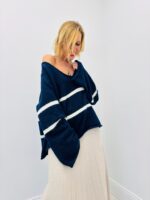 Pull Oversize à Rayures – Douceur laineuse et allure cocoon