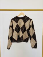 Pull Motif Burlington – Style Classique & Douceur Hivernale – Image 2