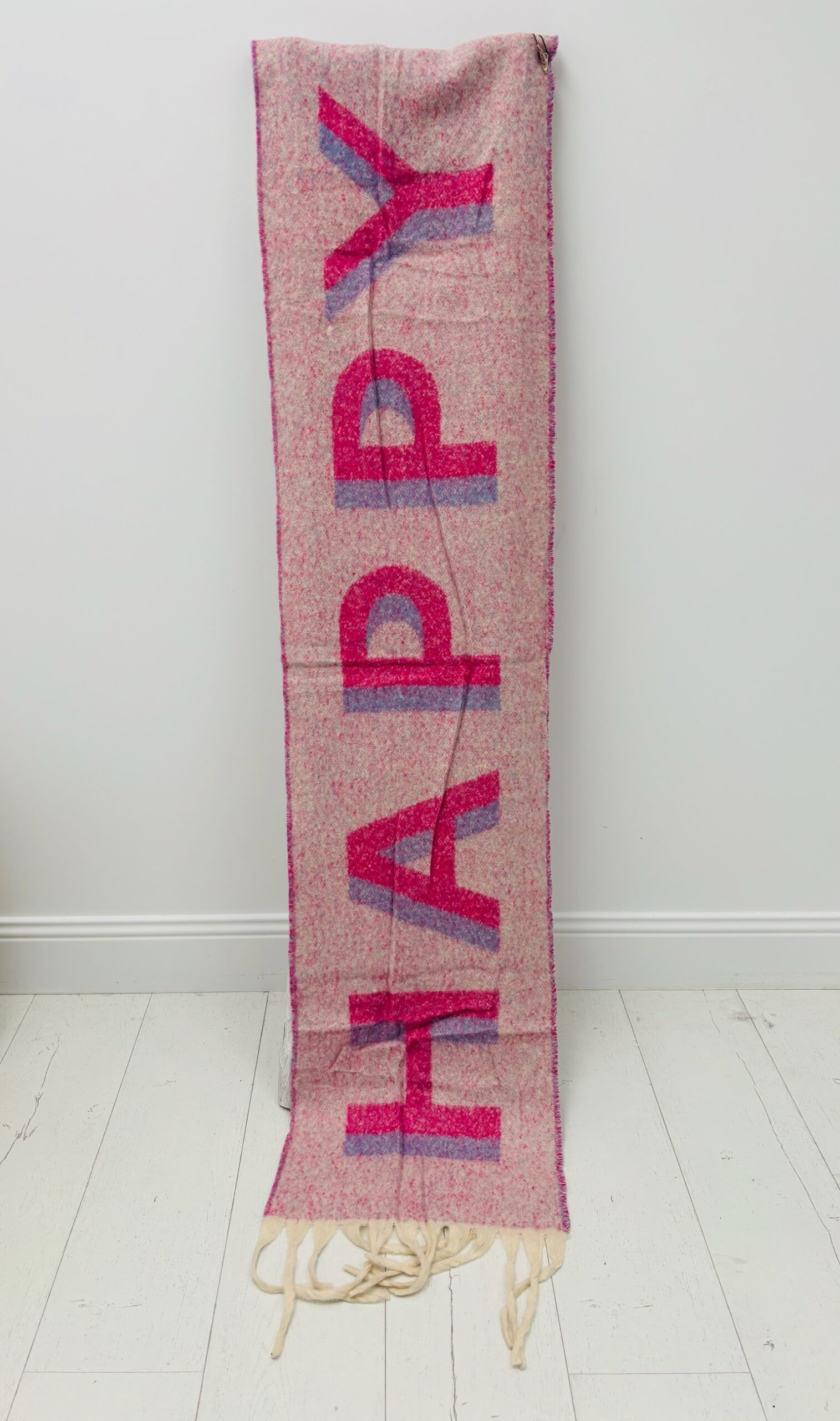 F048F54F-4D1F-49C3-832D-DAE39AD8003B Écharpe “HAPPY” recto/verso – Couleur & bonne humeur – Image 1