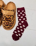 Chaussettes à Motifs Cœur – Douceur, chaleur et touche romantique