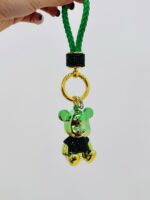 Porte-clés ours brillant – Détail fun et éclat glamour – Image 4