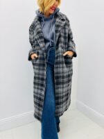 Manteau élégant à Carreaux Brossés – Confection italienne – Image 3
