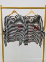 Gilet Rayé à motif cœur – Image 2