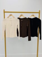 Pull Col rond boutonné – Image 2