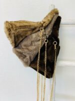 Sac Effet Fausse Fourrure avec chaîne dorée – Image 2
