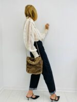 Sac Effet Fausse Fourrure avec chaîne dorée – Image 3