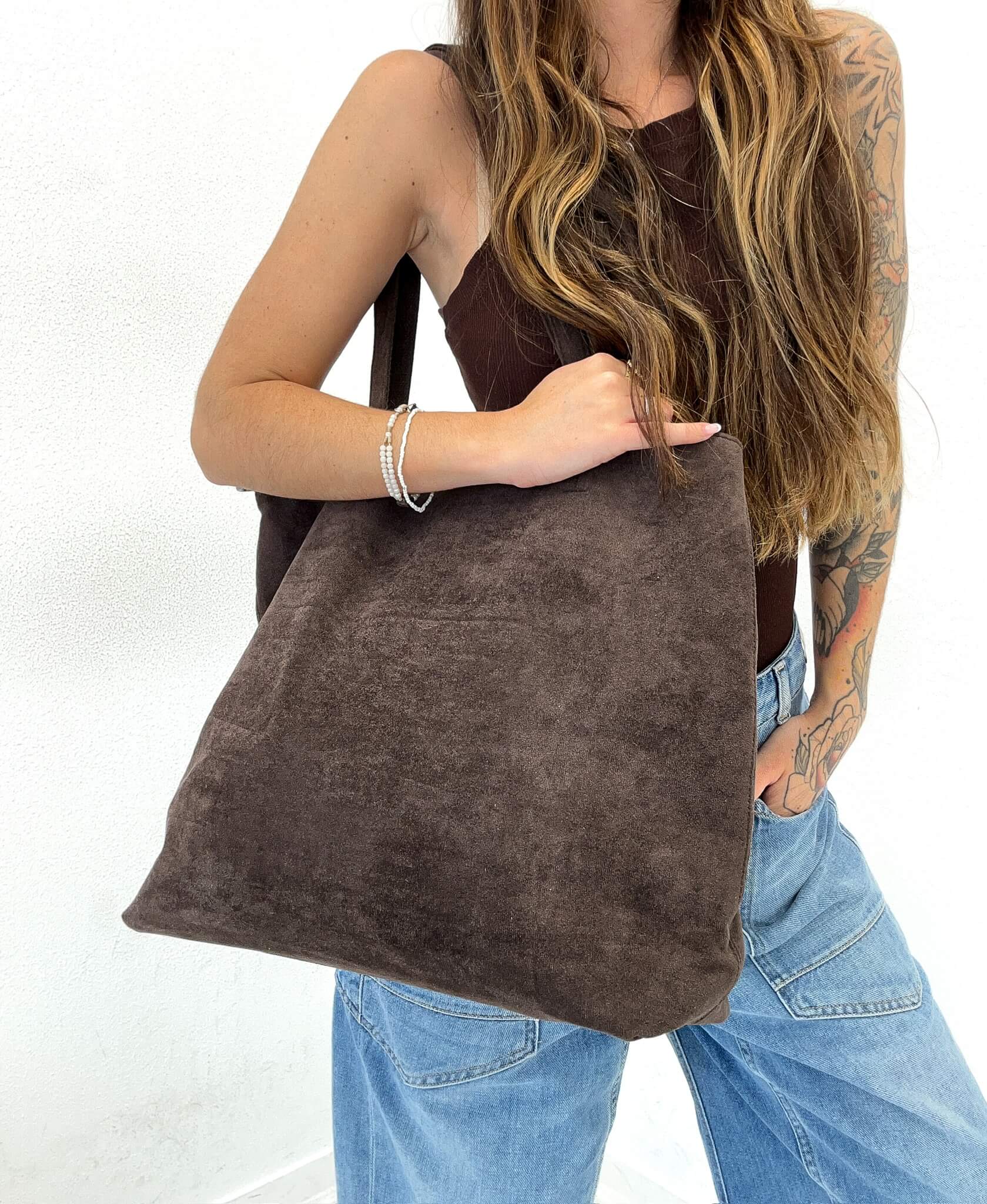 BD81E086-535B-4FC9-B783-8E775B671F08 Sac Cabas Réversible en Suédine motif animalier – Image 1