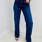 Jean Coupe Large avec détails brodés