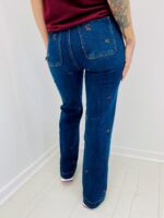 Jean Coupe Large avec détails brodés – Image 3
